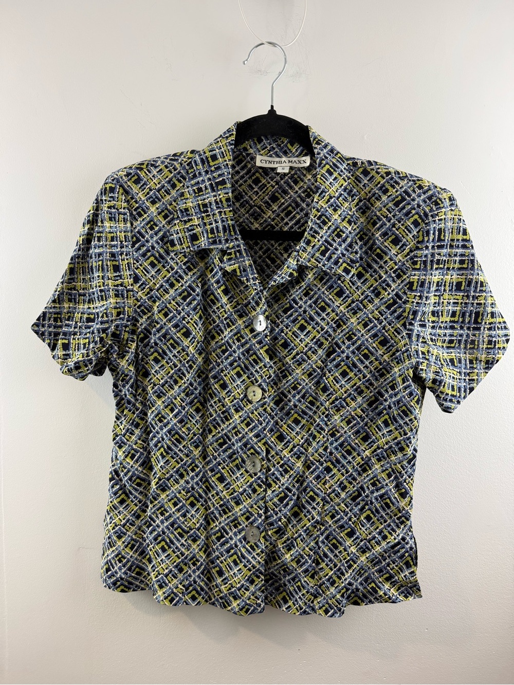 Vintage 90s Cynthia Maxx Rayon Abstract Geometric Button Up Shirt Small